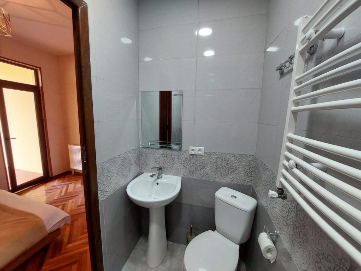 Guesthouse "Door" In Sighnaghi Exterior foto