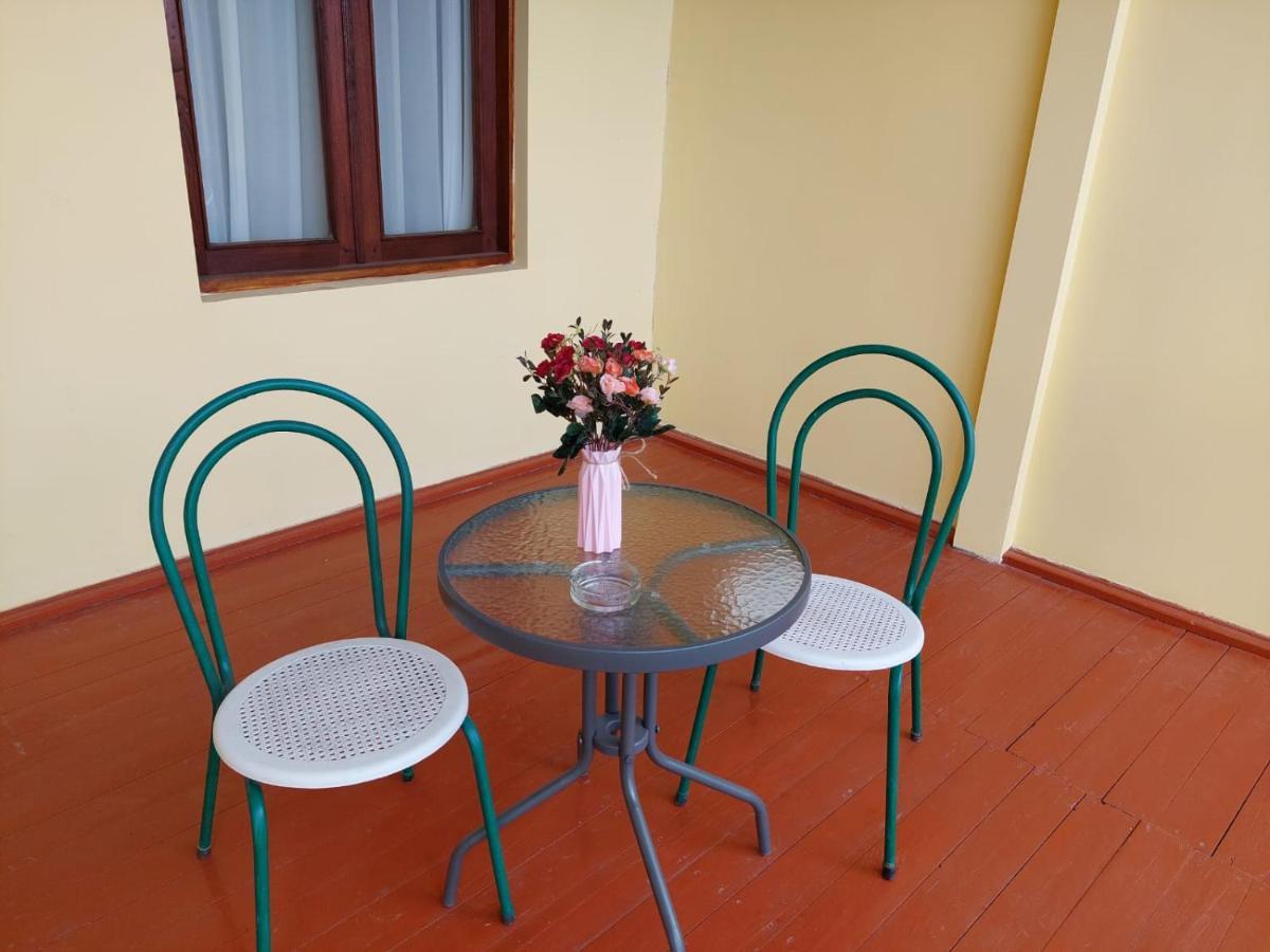 Guesthouse "Door" In Sighnaghi Exterior foto