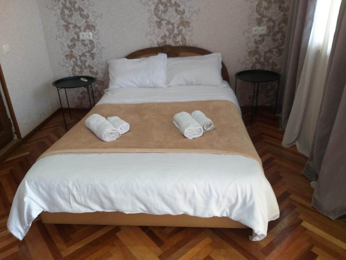 Guesthouse "Door" In Sighnaghi Exterior foto
