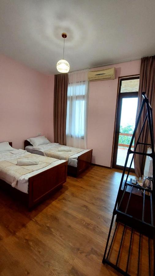 Guesthouse "Door" In Sighnaghi Exterior foto